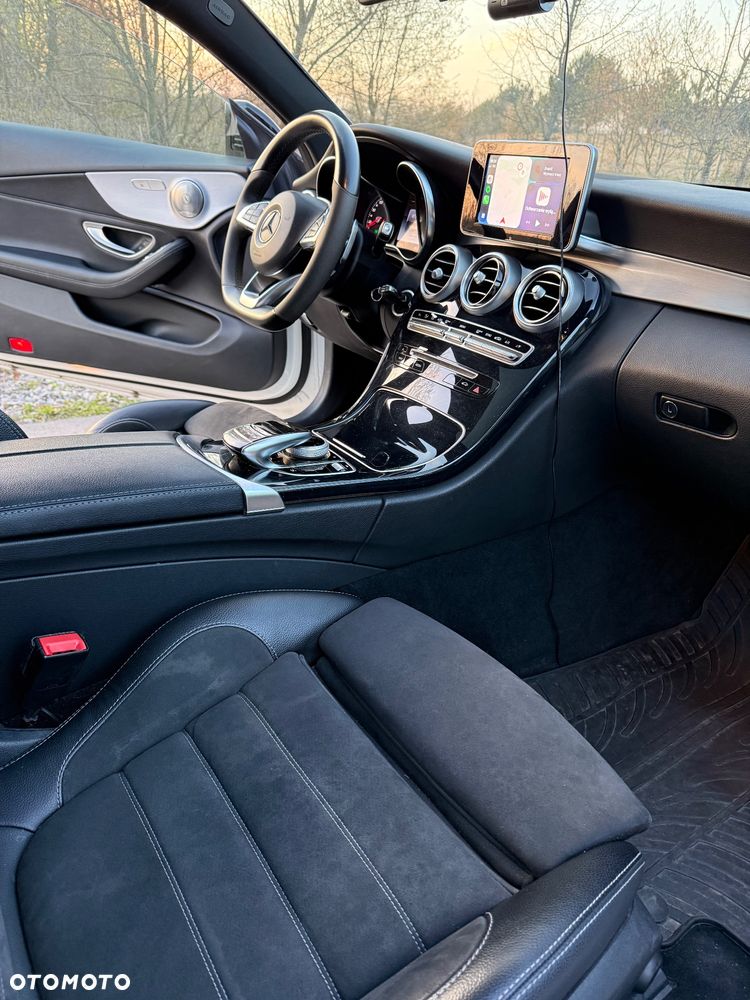 Mercedes-Benz Klasa C 180 9G-TRONIC Night Edition - 18