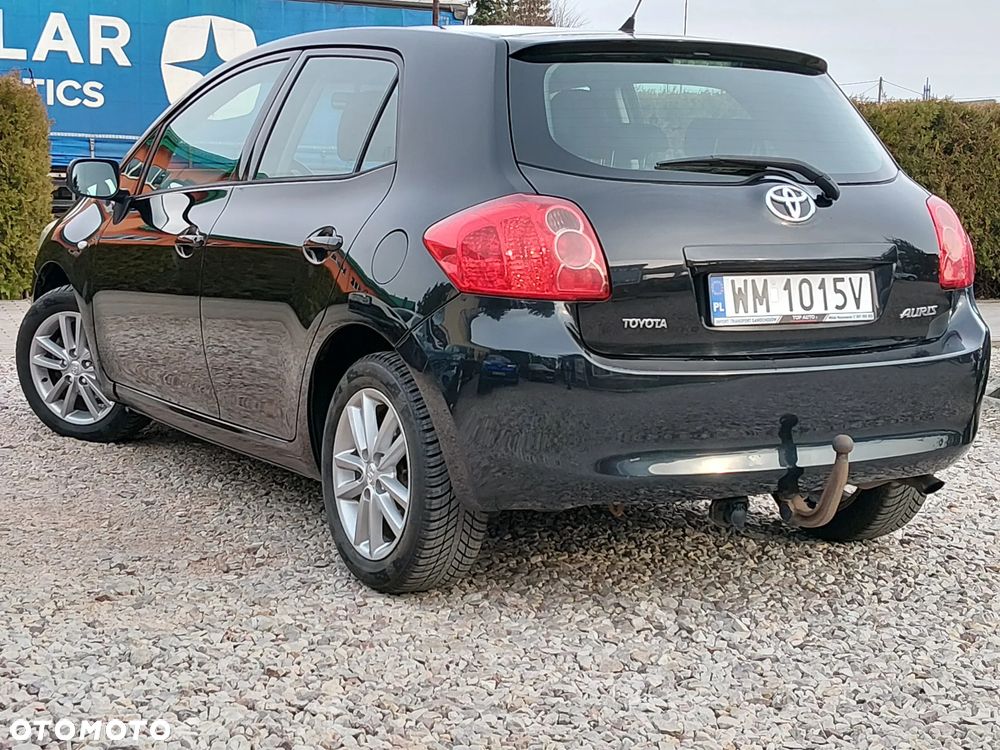 Toyota Auris 1.33 VVT-i - 7