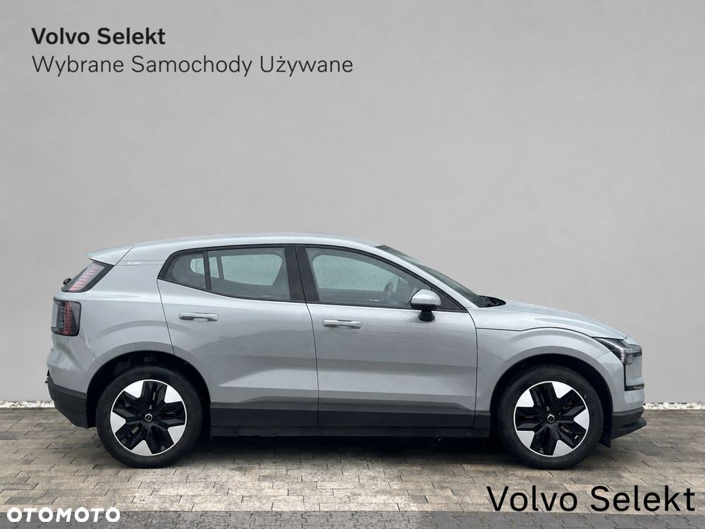 Volvo EX30 - 4