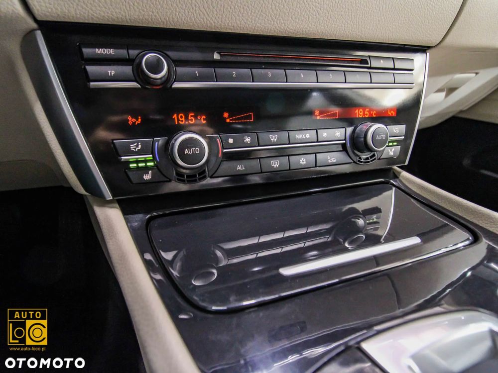 BMW 5GT - 25