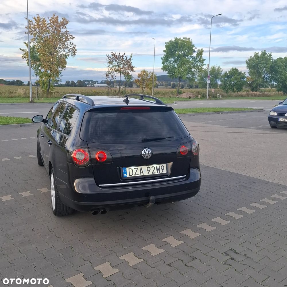 Volkswagen Passat Variant 2.0 TDI DPF Highline - 3