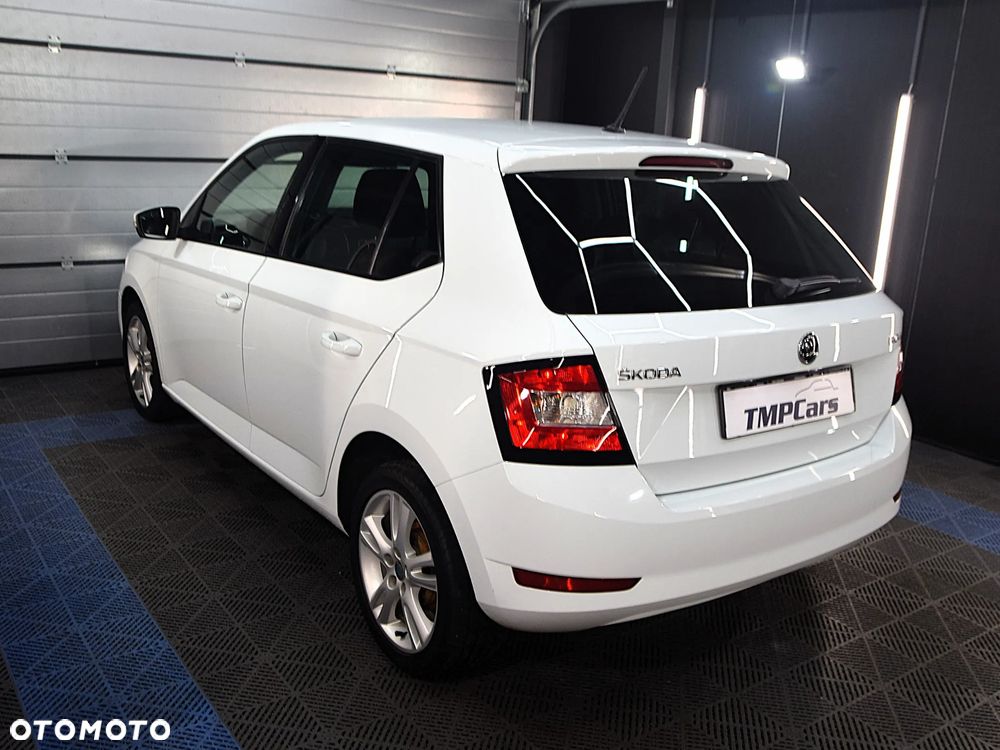 Skoda Fabia - 25