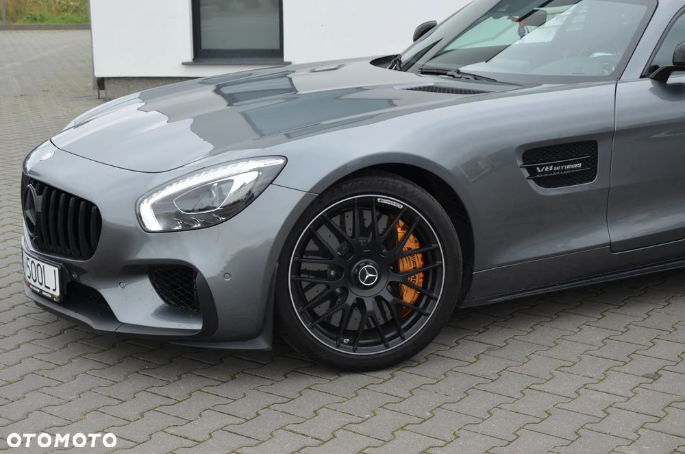 Mercedes-Benz AMG GT S - 9