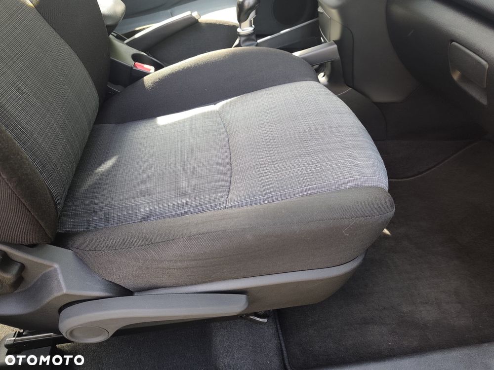 Kia Ceed 1.6 CRDi 115 Edition 7 - 26