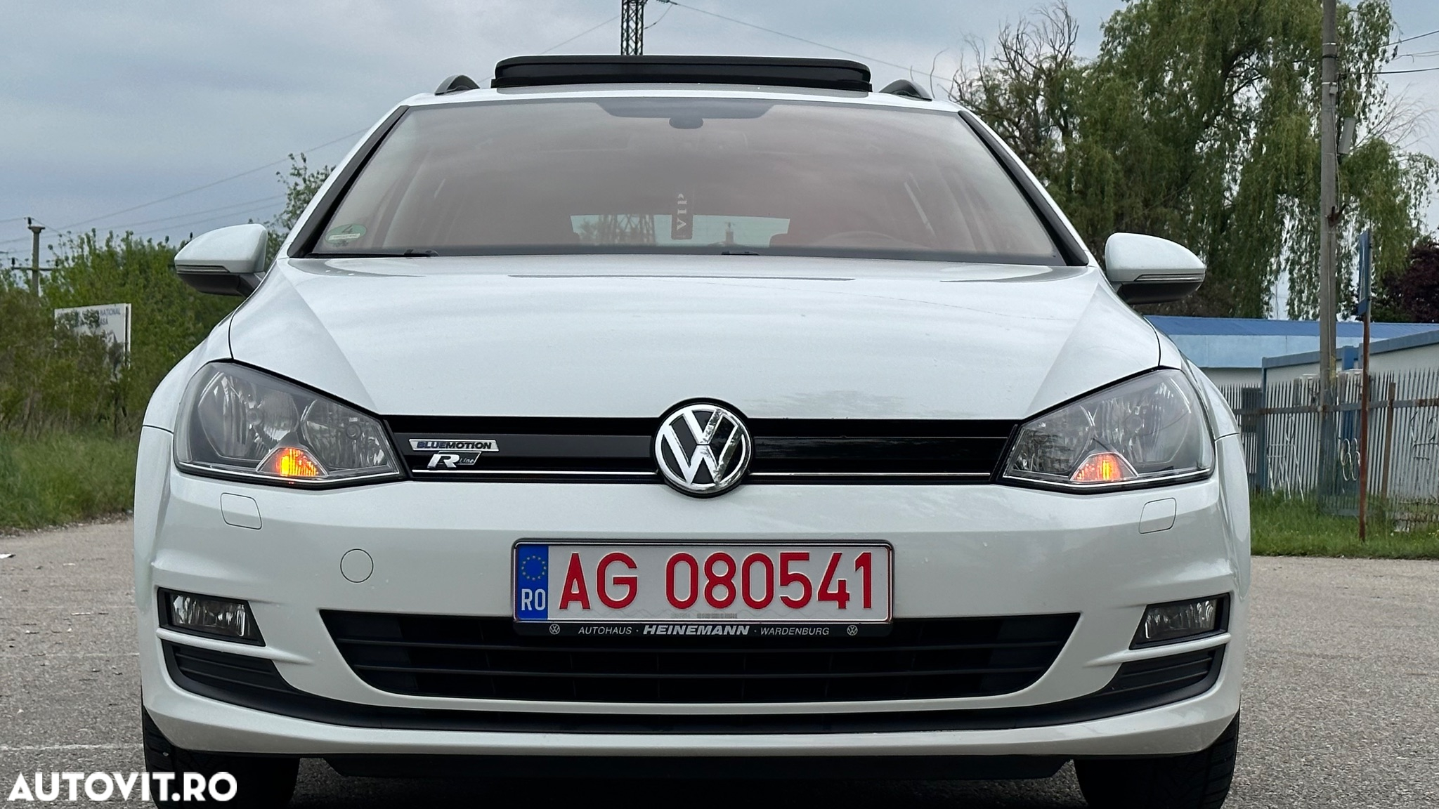 Volkswagen Golf 1.4 TSI BlueMotion Technology DSG Highline - 16