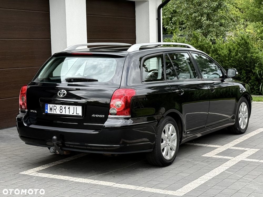 Toyota Avensis 1.8 VVT-i Combi - 7