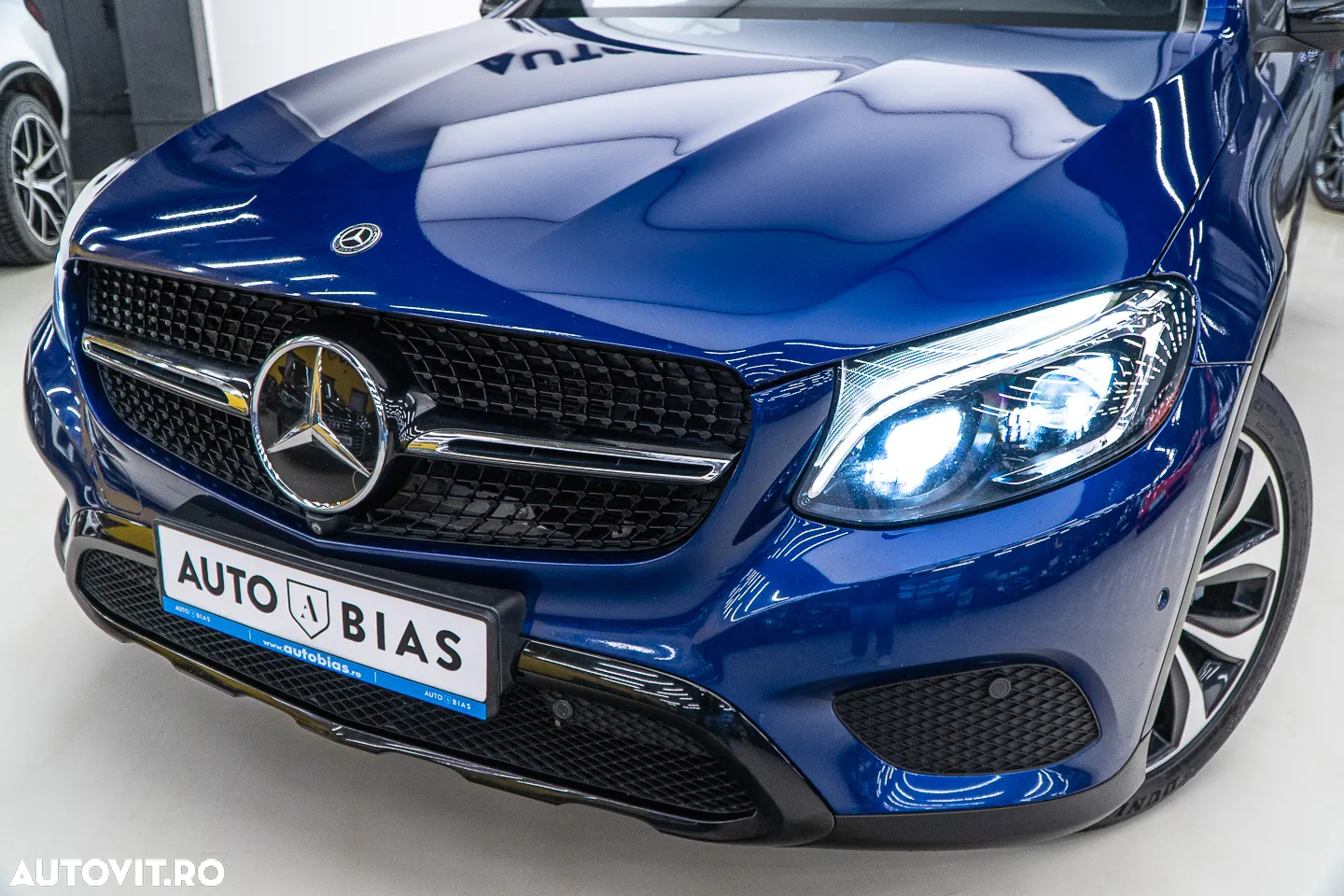Mercedes-Benz GLC Coupe 250 d 4Matic 9G-TRONIC - 11