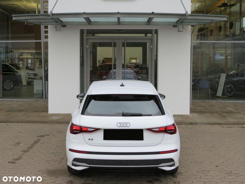 Audi A3 Sportback 30 TFSI mHEV S tronic - 3