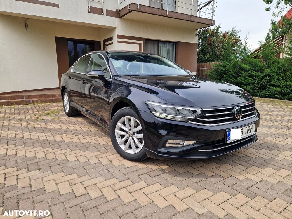 Volkswagen Passat 2.0 TDI DSG Comfortline - 19