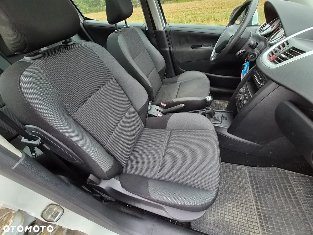 Peugeot 207 75 Filou - 6