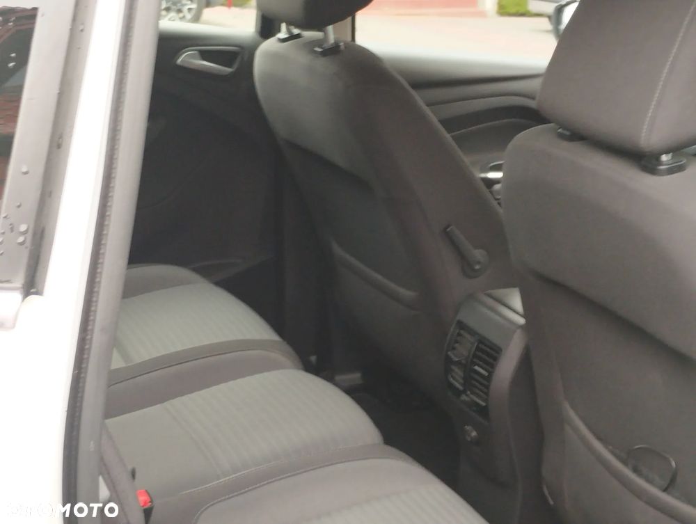 Ford C-MAX 2.0 TDCi Start-Stop-System Titanium - 21