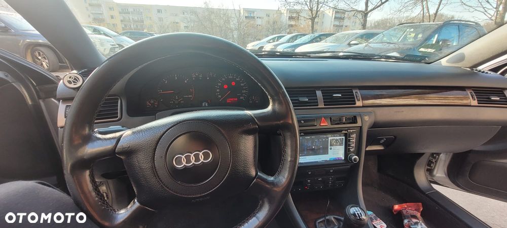 Audi A6 Limousine - 2