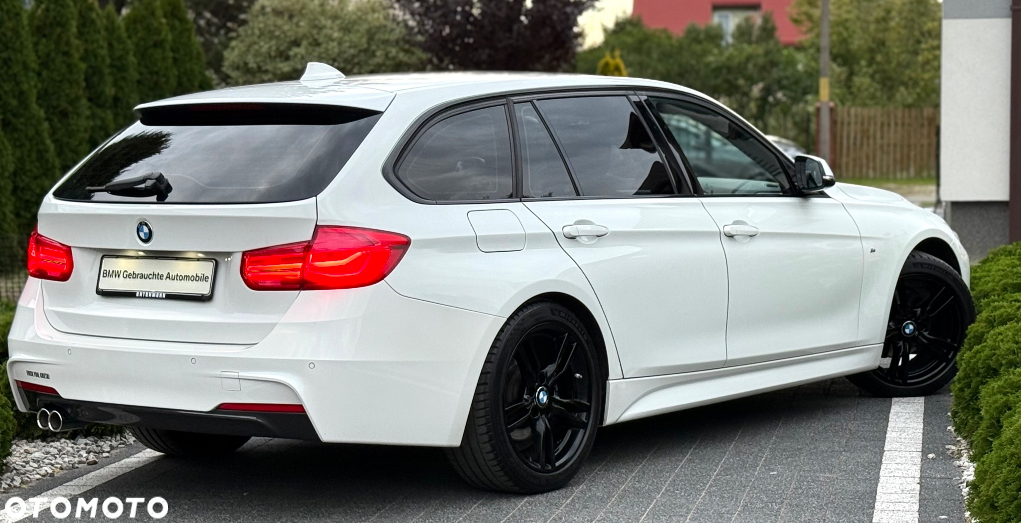 BMW Seria 3 320d Touring M Sport - 33