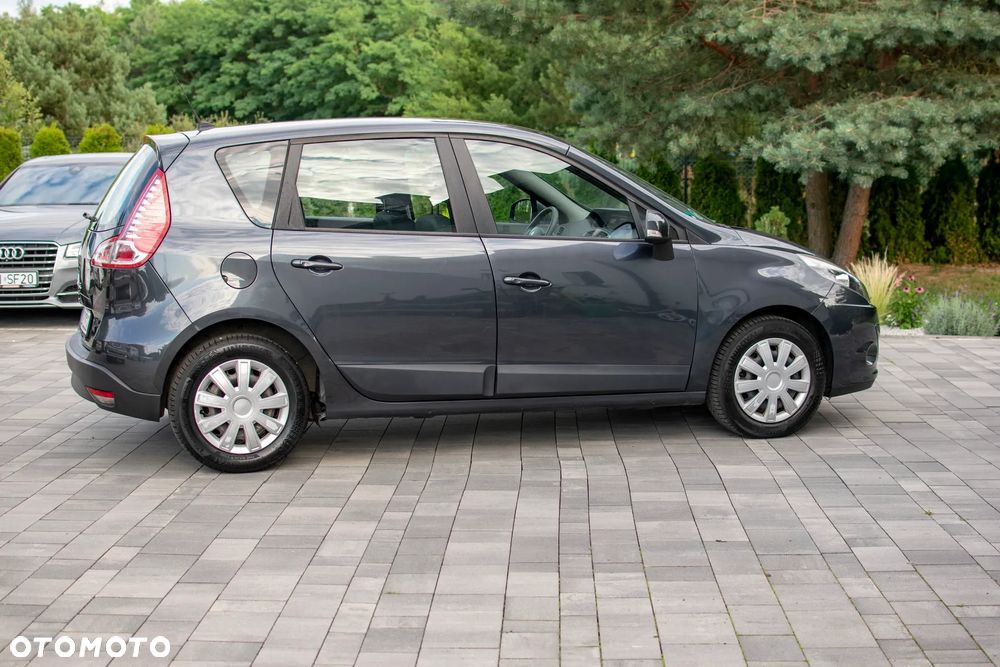 Renault Scenic - 19
