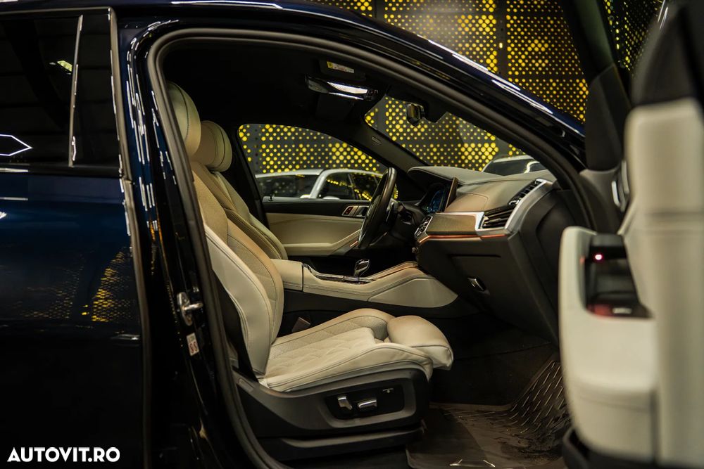 BMW X6 xDrive40i AT MHEV - 24