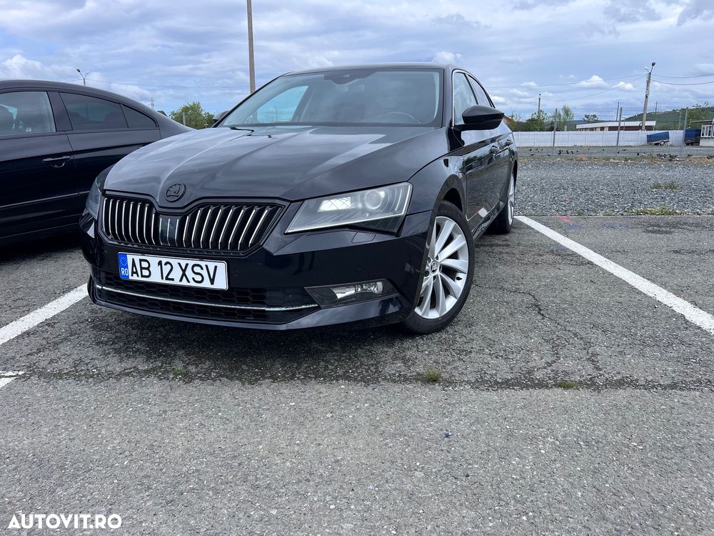 Skoda Superb 2.0 TDI DSG Style - 1
