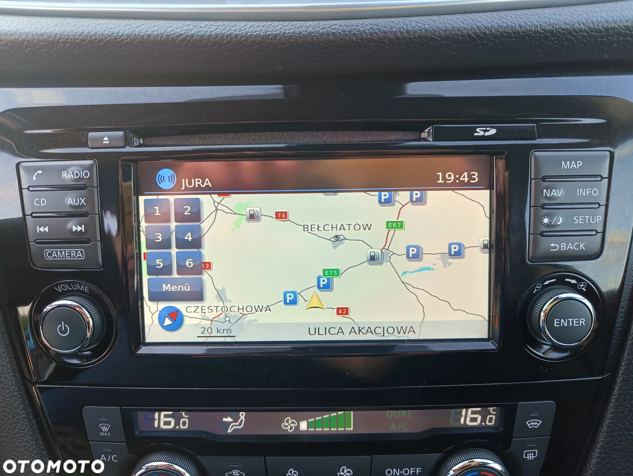 Nissan Qashqai 1.6 DIG-T N-Connecta - 22