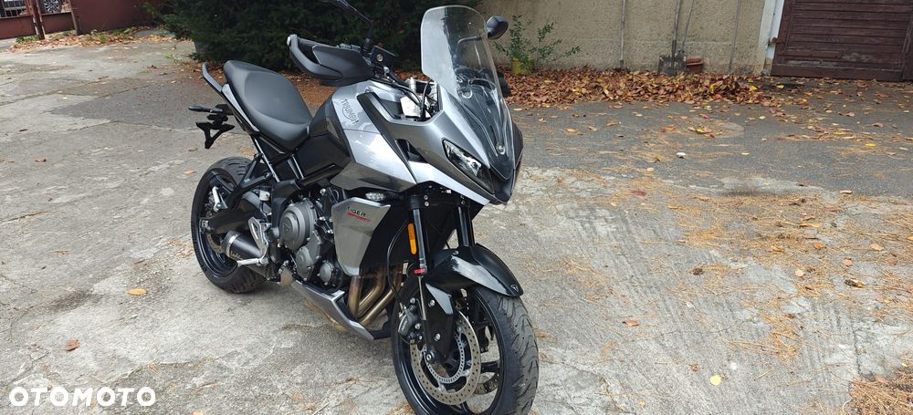 Triumph Tiger - 11