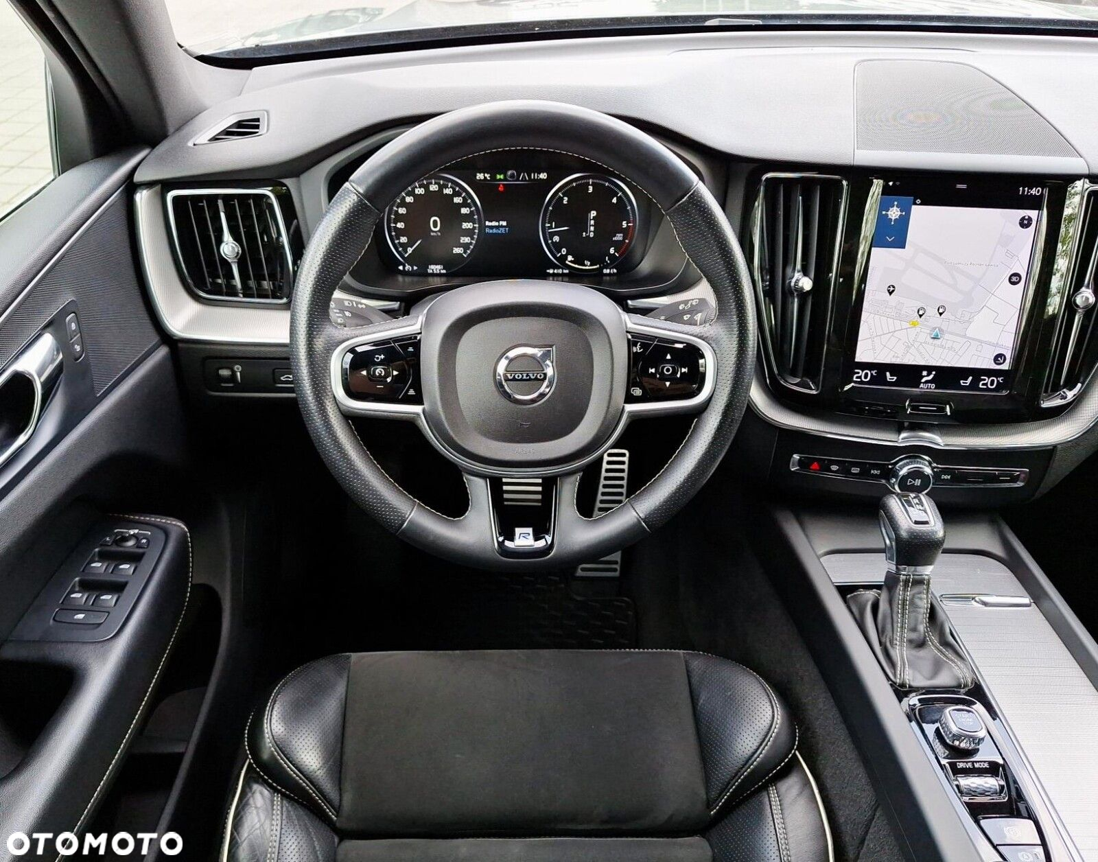 Volvo XC 60 D5 AWD R-Design - 13