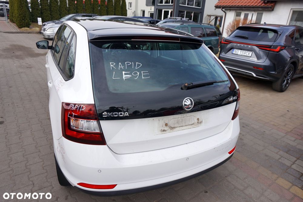KLAPA BAGAŻNIKA TYLNA RAPID NH3 HB LF9E  BIAŁY SKODA 2012-2019 - 2
