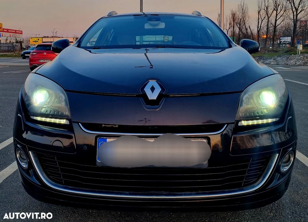 Renault Megane ENERGY dCi 110 Start & Stop Bose Edition - 4