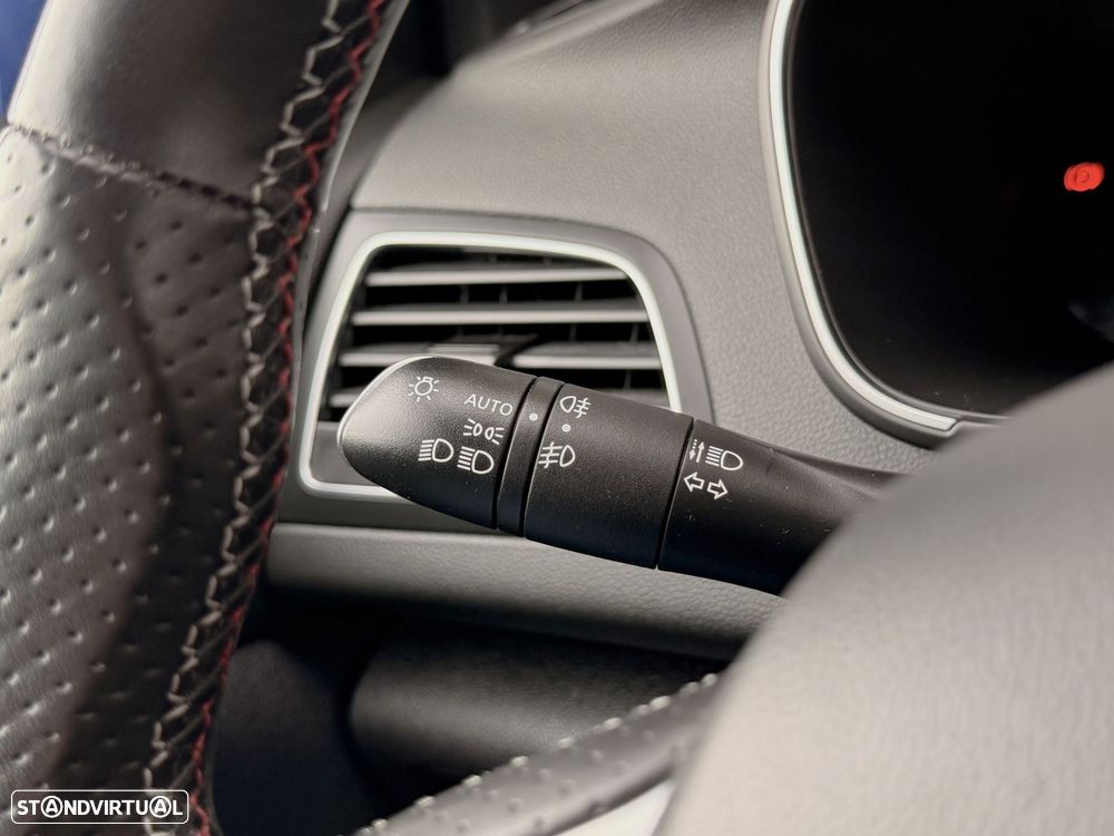 Renault Mégane 1.6 Plug-In R.S. Line - 25