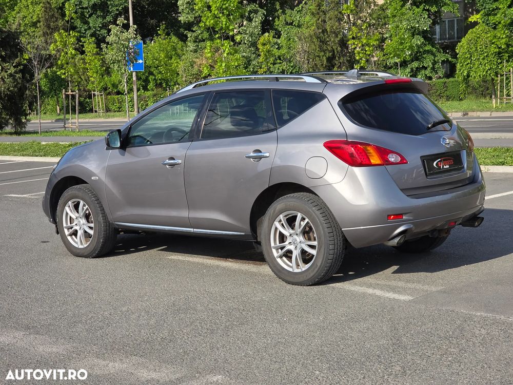 Nissan Murano - 2