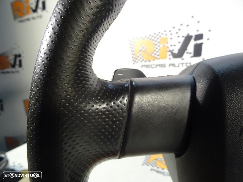 Volante Audi A3 (8P1)  Volante Audi A3 8P / A4 B6 B7 B8 / A5 8T / A6 C - 7