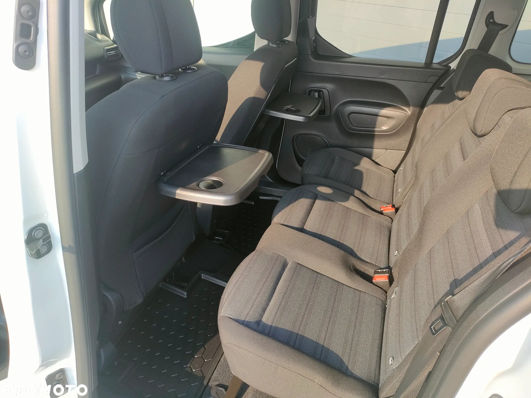 Opel Combo Life 1.5 CDTI Edition Plus S&S - 12