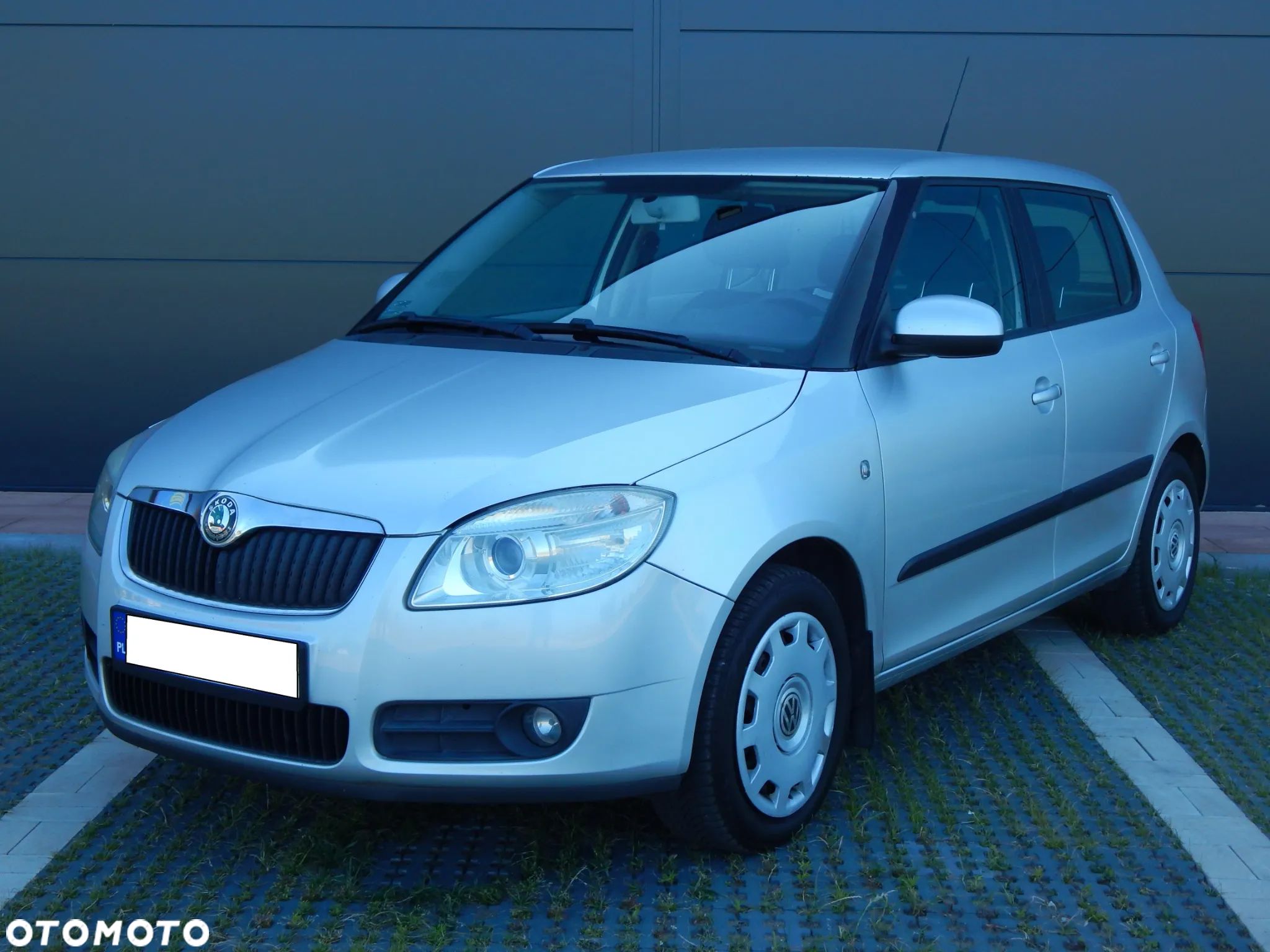 Skoda Fabia 1.4 16V Ambiente - 1