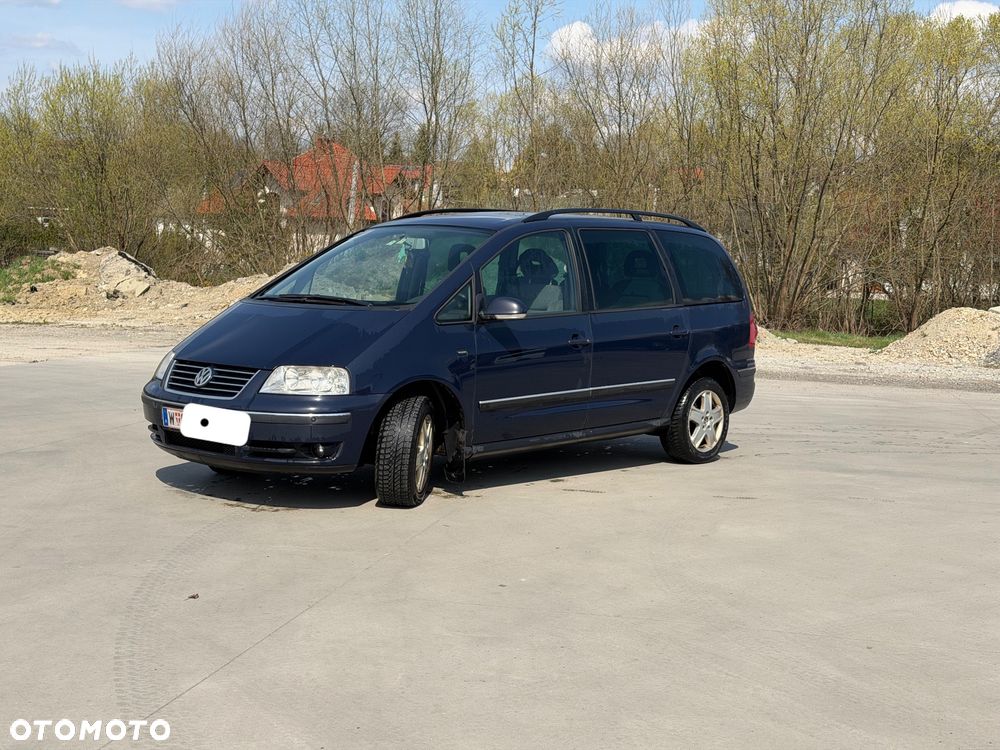 Volkswagen Sharan - 1