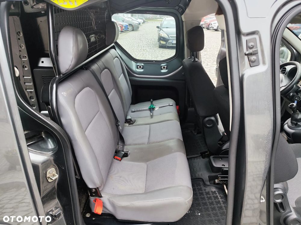 Peugeot Partner - 11