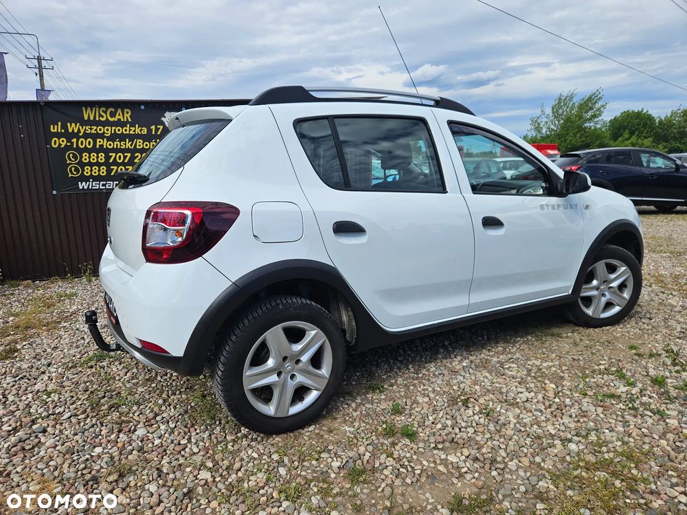 Dacia Sandero TCe 90 Celebration - 10