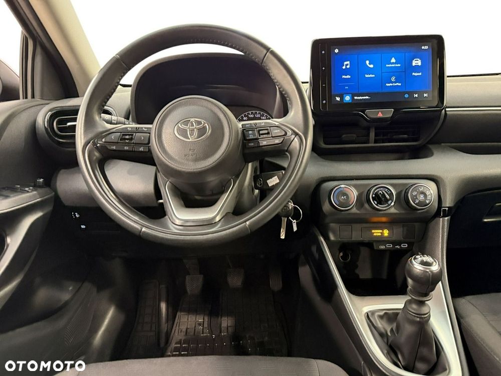 Toyota Yaris 1.5 Comfort - 10