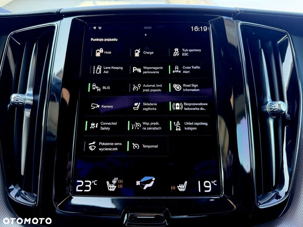 Volvo XC 60 - 31