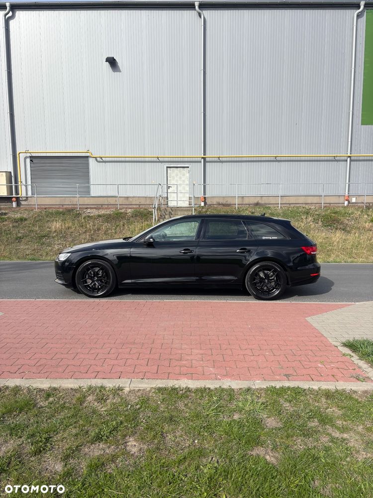 Audi A4 Avant 2.0 TDI - 5