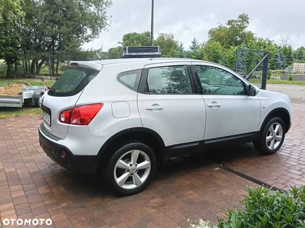 Nissan Qashqai 2.0 4x4 Tekna - 5