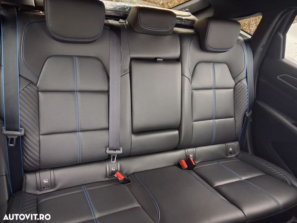 Renault Arkana E-TECH 145 Esprit Alpine - 12