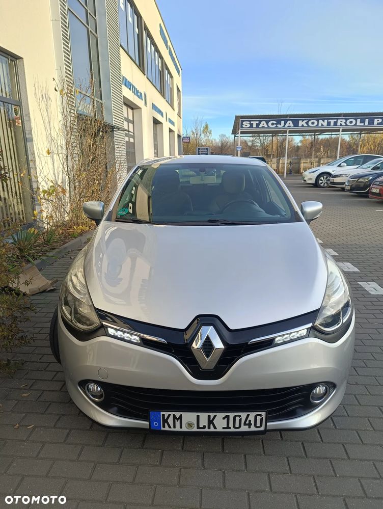 Renault Clio TCe 90 Limited - 22