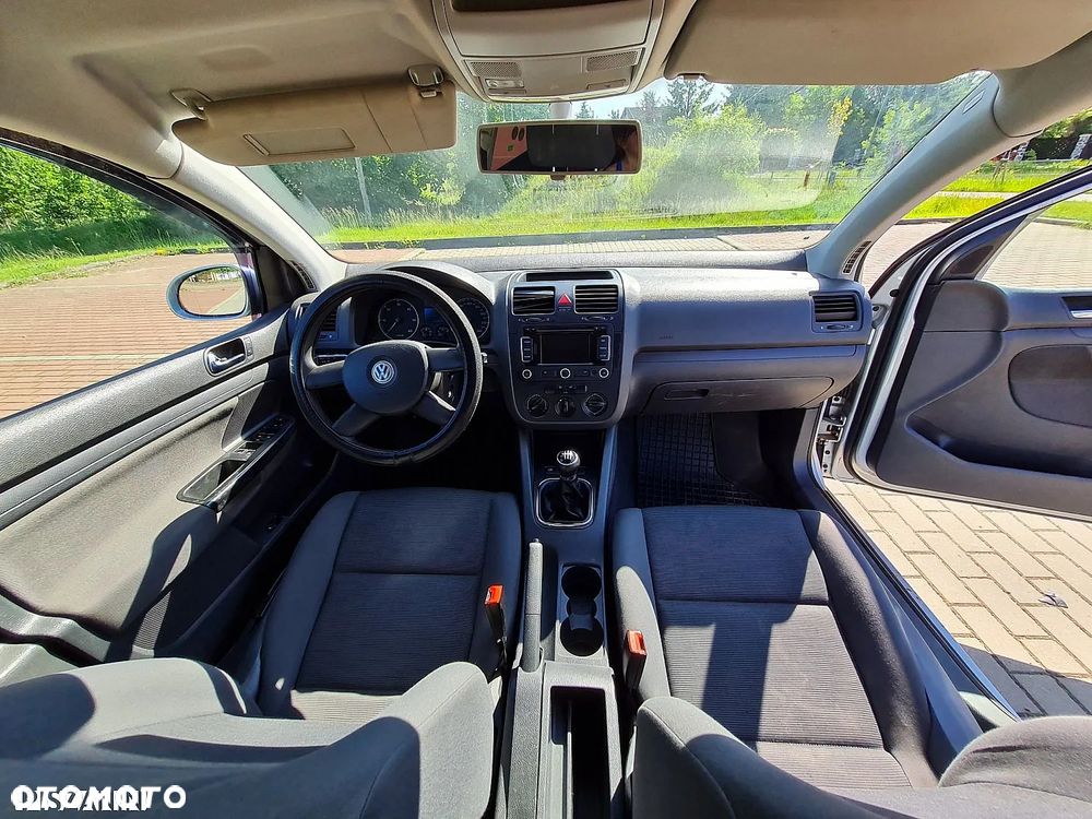 Volkswagen Golf 2.0 TDI Comfortline - 9