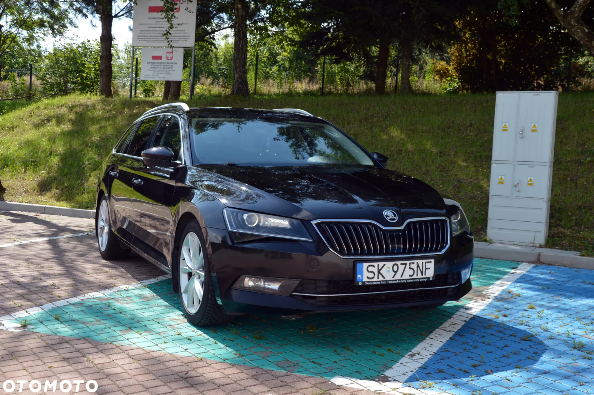 Skoda Superb 2.0 TDI Ambition DSG - 30