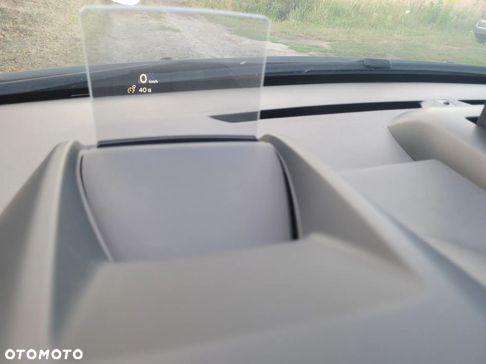 Peugeot 5008 2.0 BlueHDI Allure S&S - 18