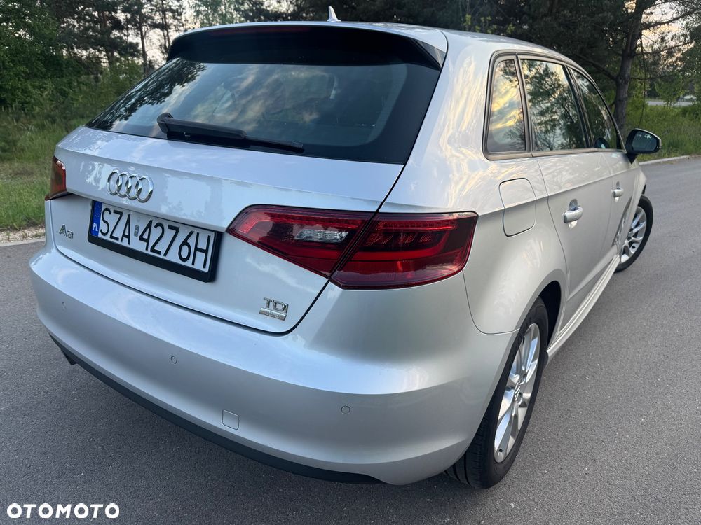 Audi A3 Sportback 1.6 TDI ultra Attraction - 22