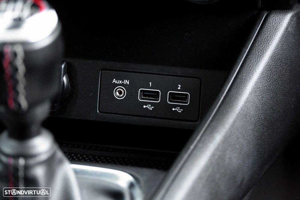 Renault Captur 1.0 TCe RS Line - 26