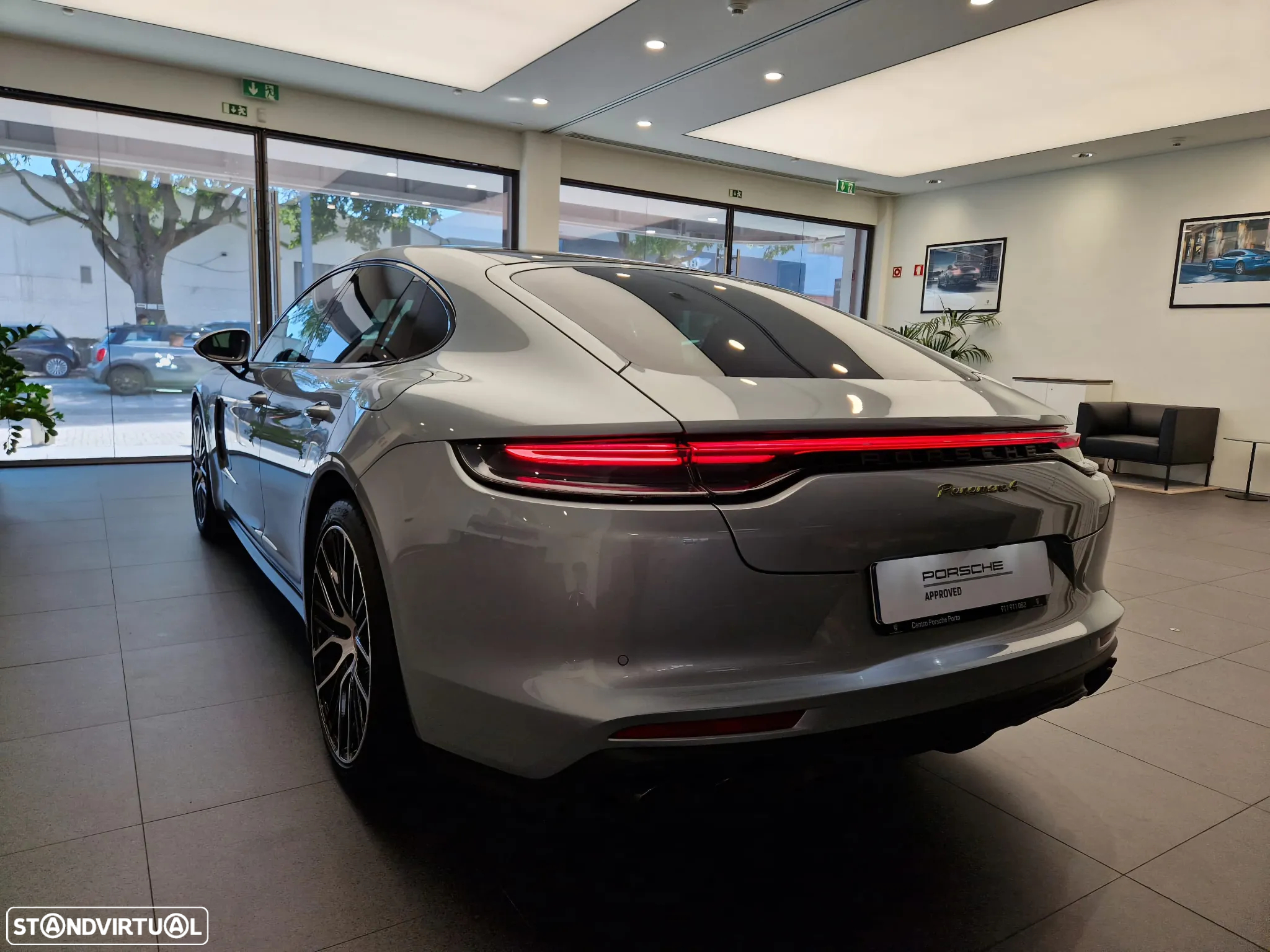 Porsche Panamera 4 E-Hybrid Platinum Edition com PDLS - 3
