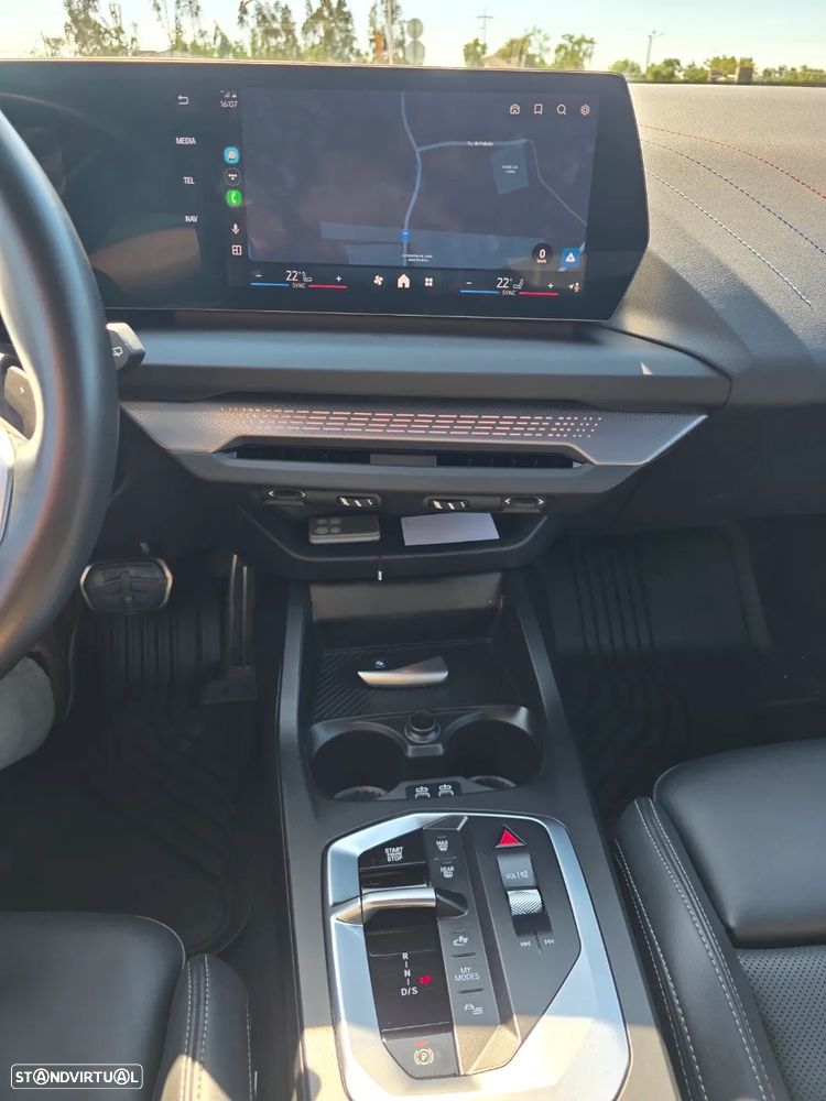 BMW 118 d Pack Desportivo M - 18