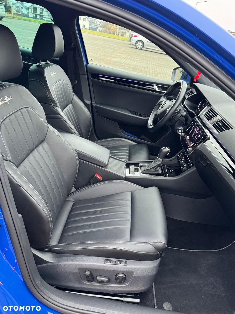 Skoda Superb 1.4 TSI Plug-In Hybrid L&K DSG - 12