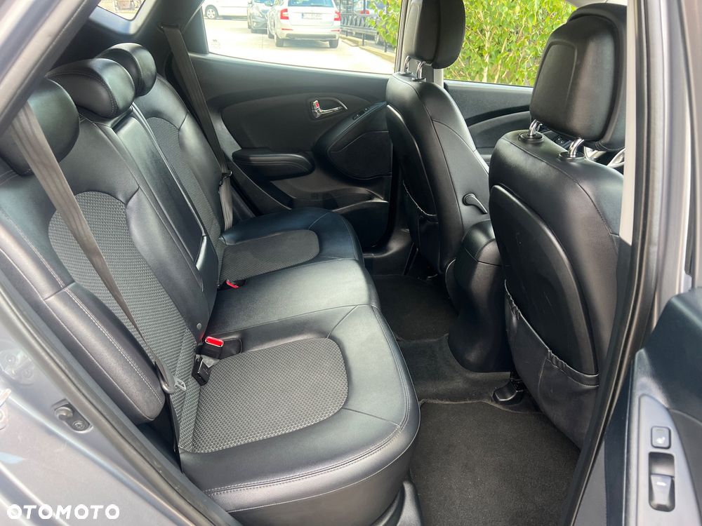 Hyundai ix35 1.7 CRDi 2WD blue Finale - 25