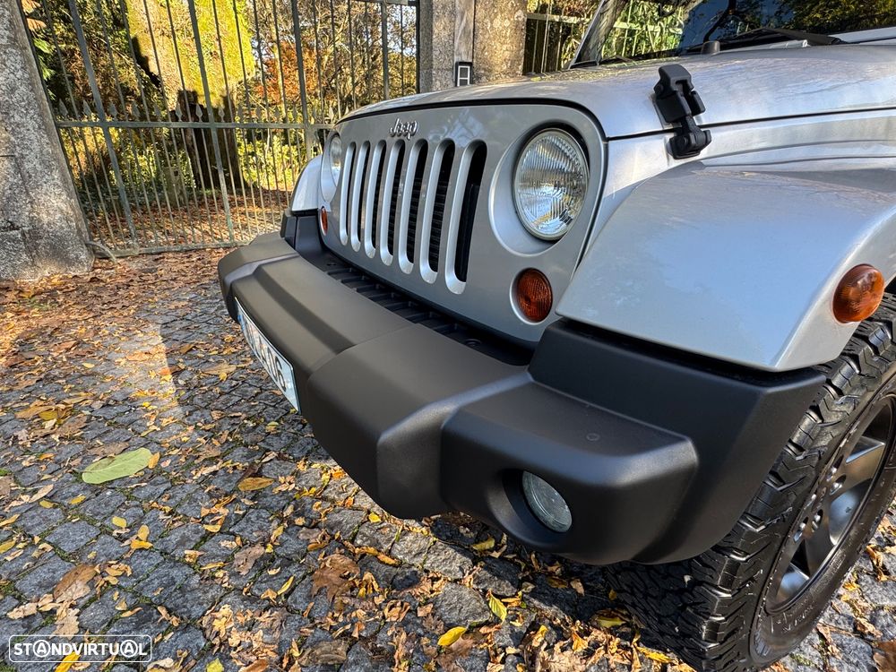 Jeep Wrangler 2.8 CRD ATX Sport - 11
