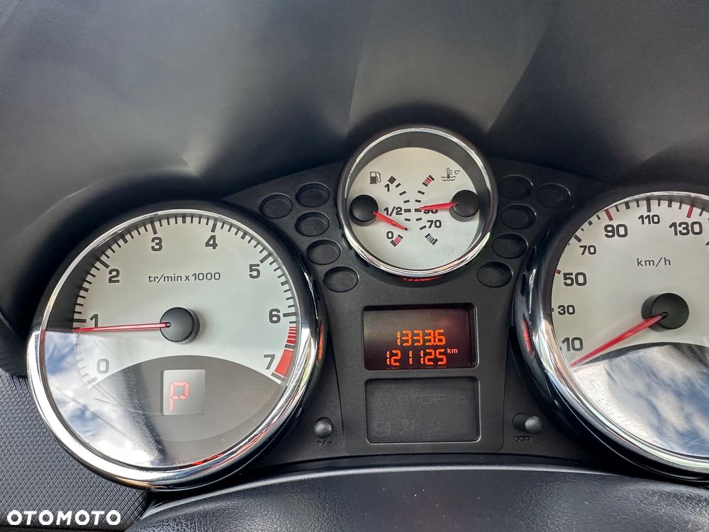 Peugeot 207 120 Automatik Premium - 20